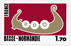 Timbre Basse Normandie représentant un navire viking doré sur fond rouge
